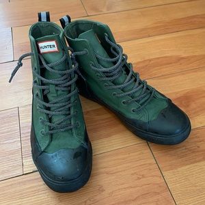 Hunter Unisex Lace up rain boots